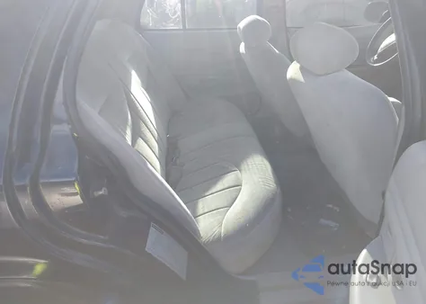 1998 Ford Crown Victoria Police Interceptor из США, поврежденный, VIN 2FAFP71W4WX175787